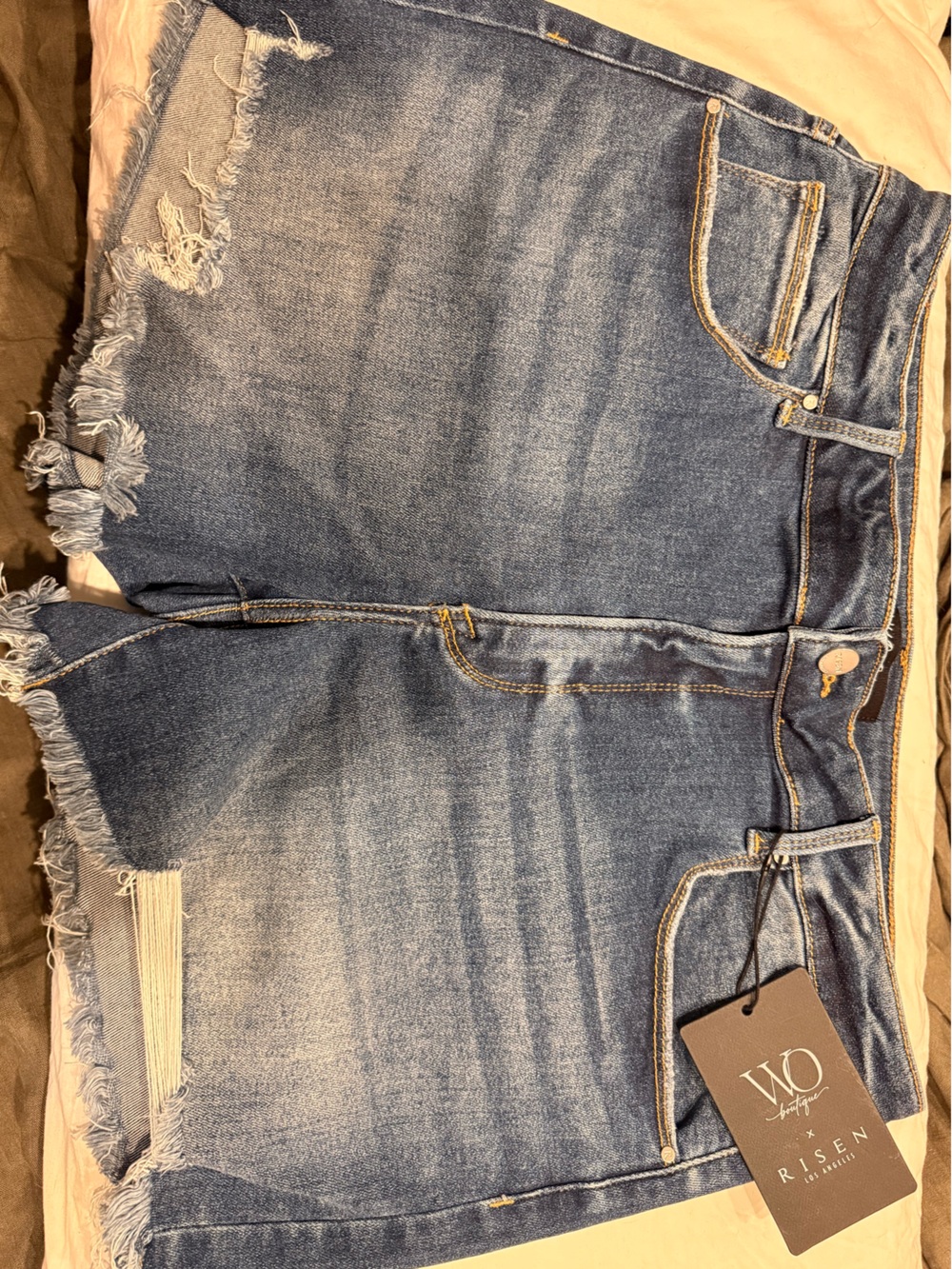 NWT RISEN x Wild Oak Boutique Dark Wash Distressed Shorts 2XL
